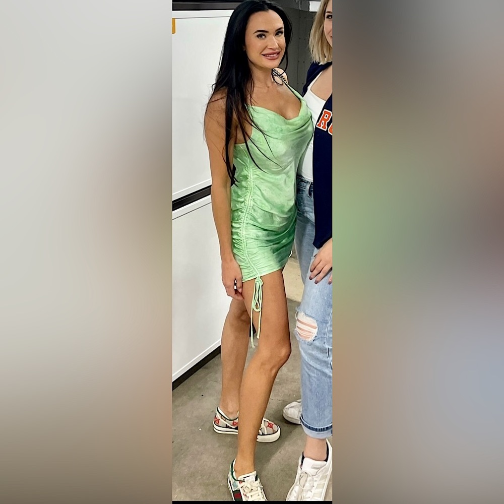 Rays For Days Elena Dress - Emerald